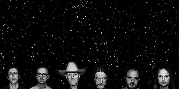 Swans_8x10_band_w_stars_horiz_bw_v2_1-60