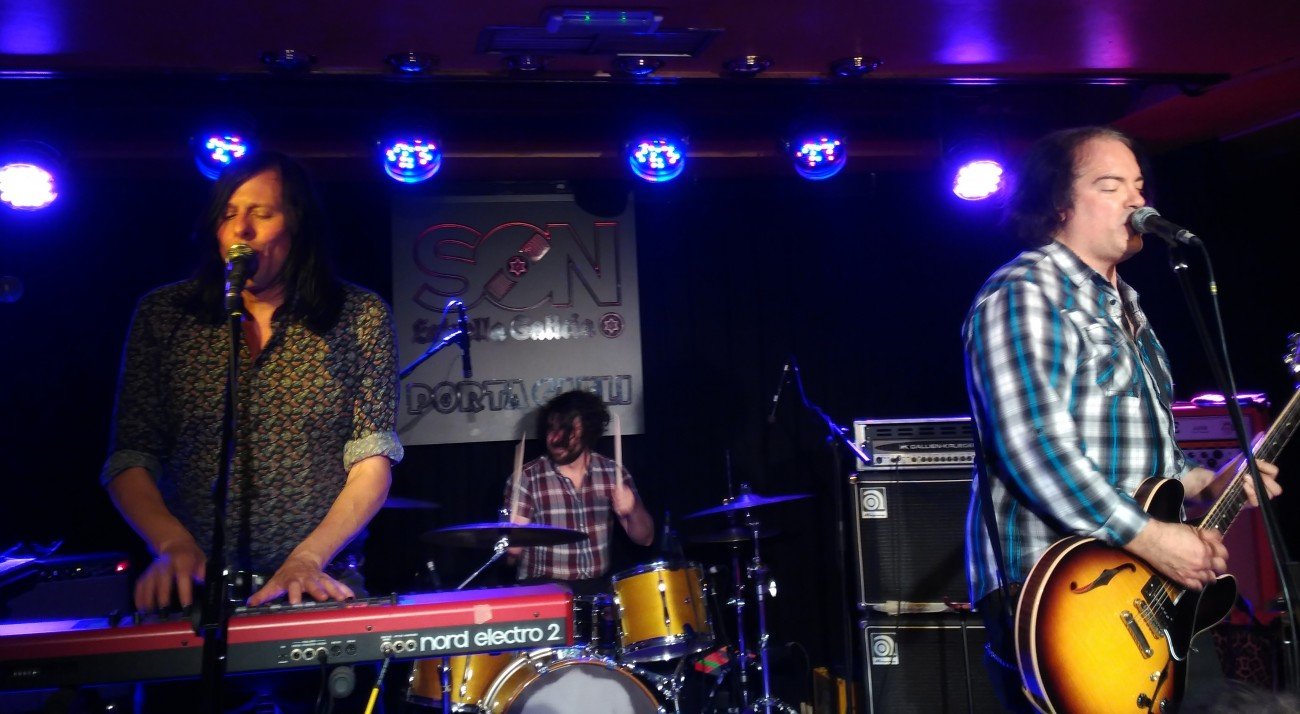 Crónica de The Posies y Calavera en Valladolid