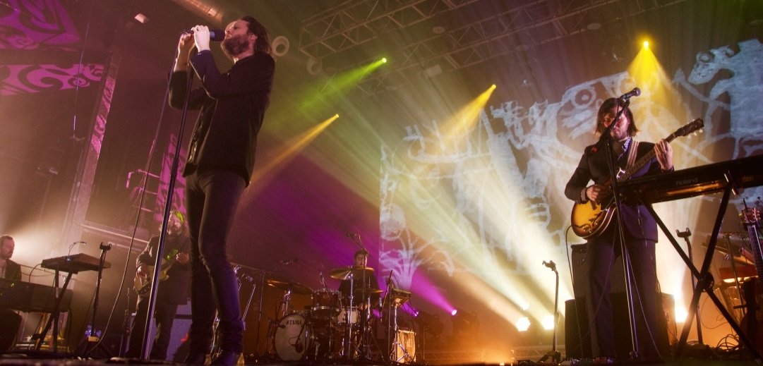 Crónica de Father John Misty y Weyes Blood en Barcelona