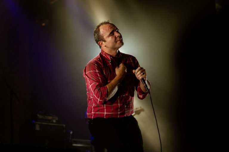 cr-nica-de-future-islands-y-hurray-for-the-riff-raff-en-barcelona-mindies