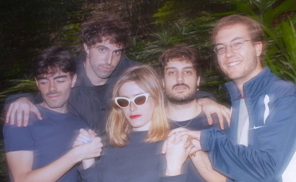 Crónica de El Buen Hijo y Mejores Amigas en Madrid: noche de pop y de amor y de amor por el pop