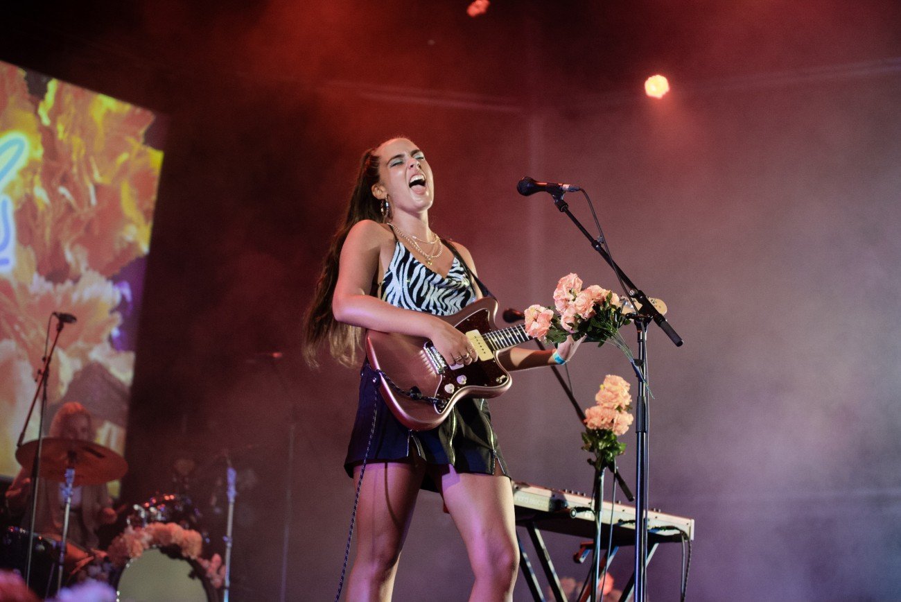 Crónica de Hinds en Las Nits del Fòrum