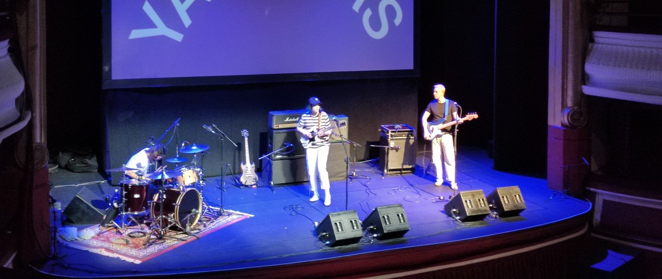 Crónica de Yawners en Madrid Brillante