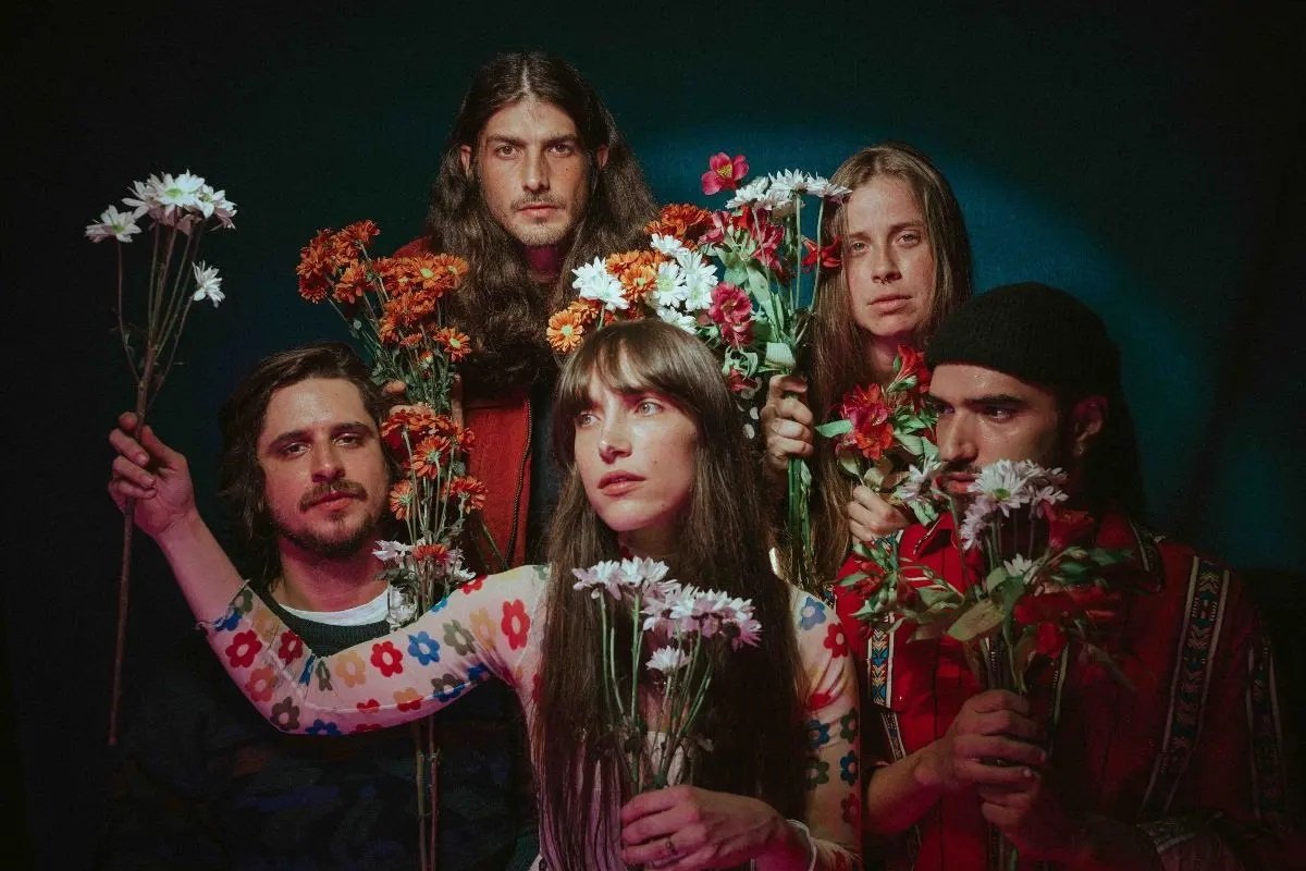 Las Robertas: un éter sonoro entre el caos y la esperanza