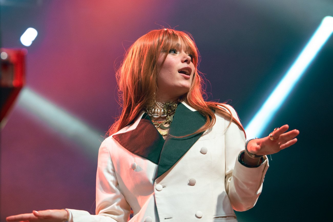 Crónica fotográfica de La Femme y Sam Quealy en Barcelona