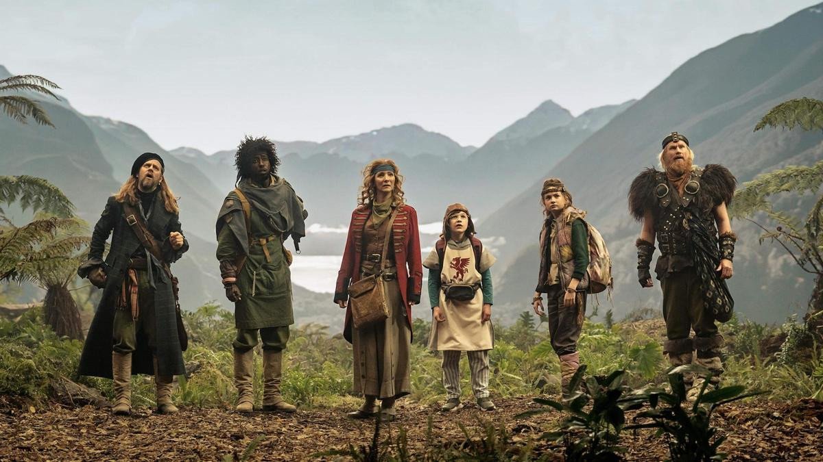 Crítica de 'Los héroes del tiempo', la nueva serie de Taika Waititi estrenada en Apple TV+