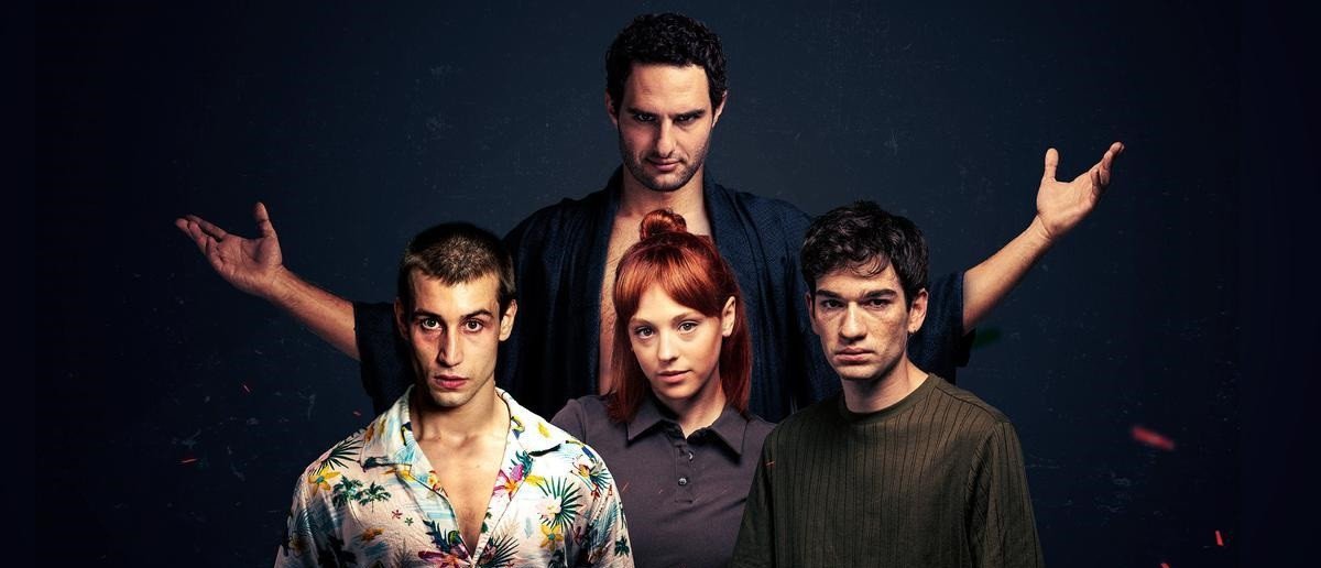 Crítica de 'El Aspirante' de Juan Gautier: La inocencia perdida en un ritual cruel