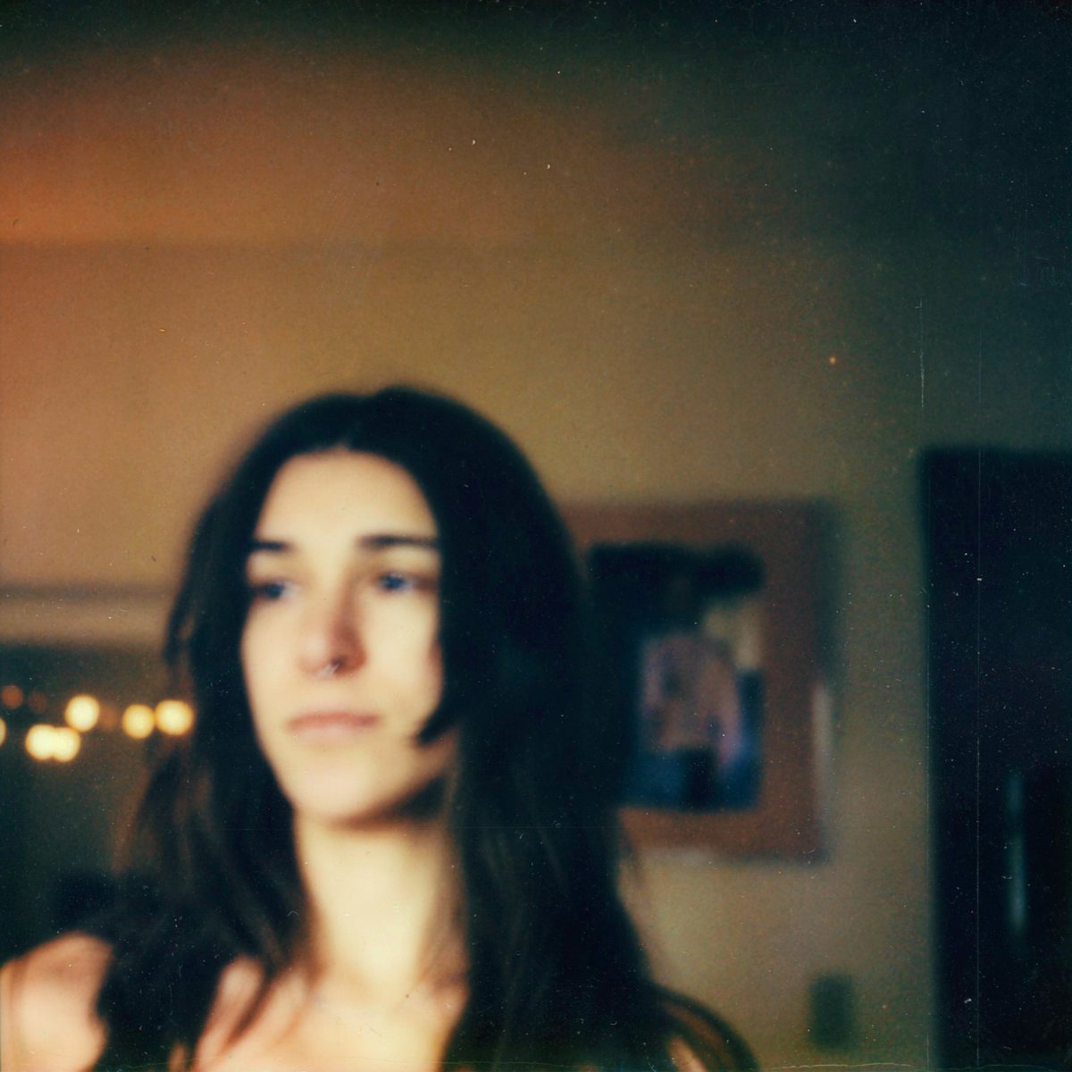 Crítica de ‘Watch Me Drive Them Dogs Wild’: Merce Lemon busca lo natural en un mundo incierto