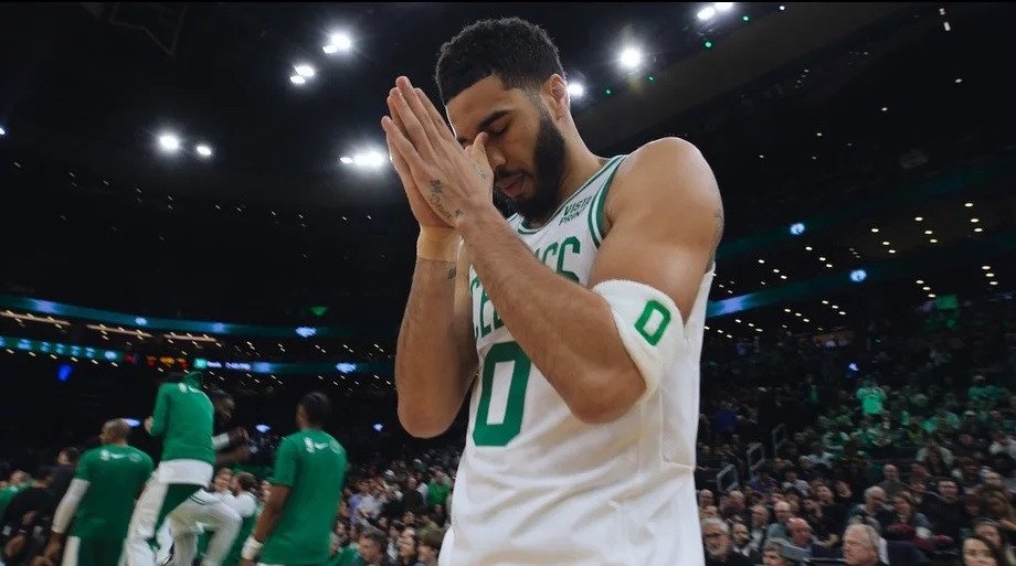 Crítica de 'El 5 inicial', la nueva docuserie sobre la NBA estrenada en Netflix