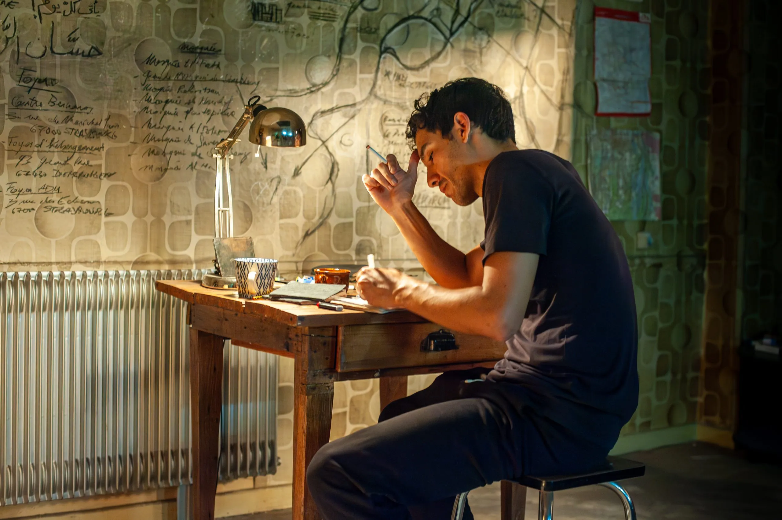 Crítica de 'La Red Fantasma': Jonathan Millet y el espía sin patria en un thriller implacable