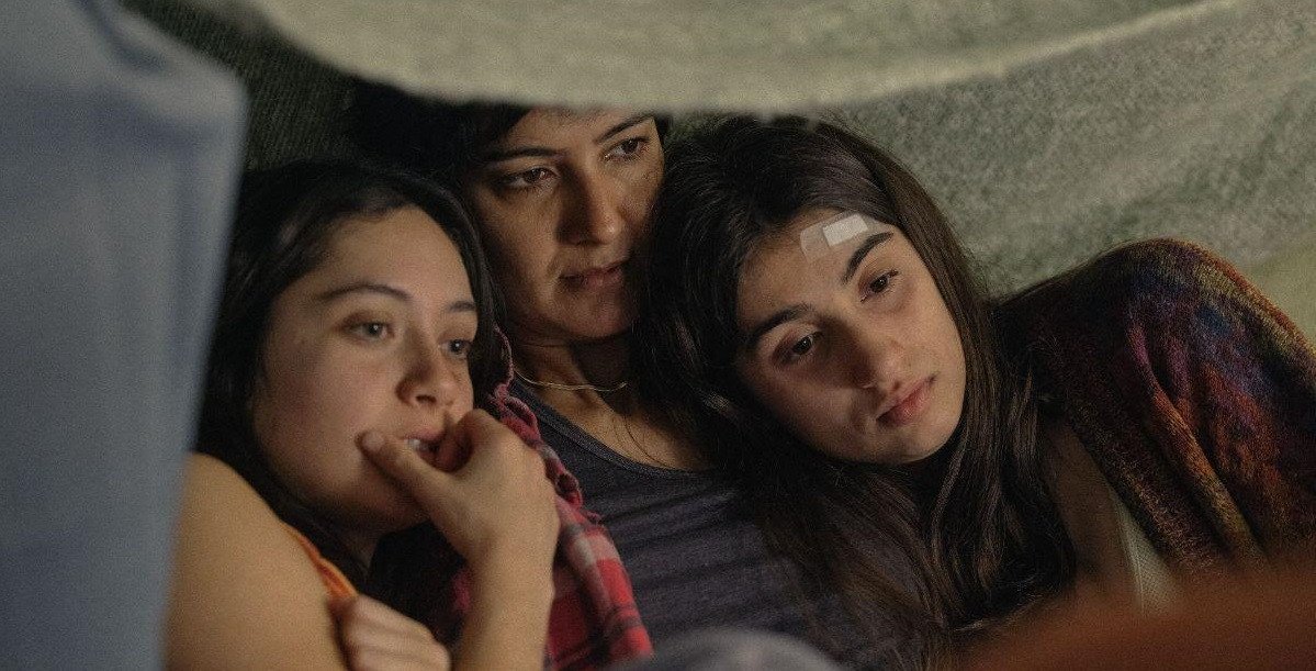 Crítica de ‘Septiembre dice’: Ariane Labed revela el lado oculto de la fraternidad