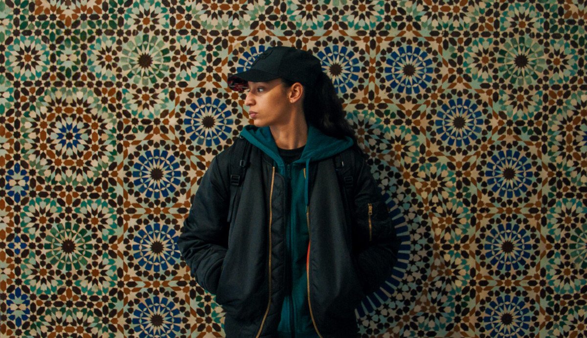 'La hermana pequeña': crítica de la película de Hafsia Herzi proyectada en Queercinemad 2025