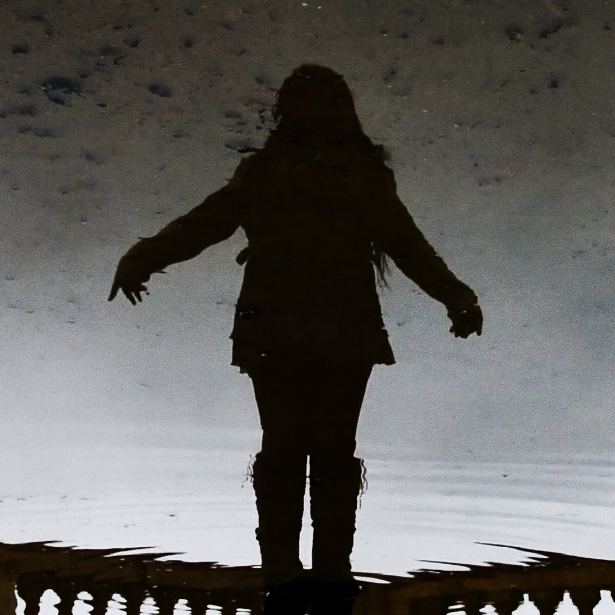 waterbaby: 'Memory Be a Blade', crítica de su LP debut