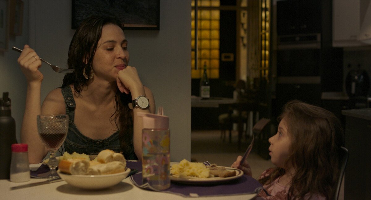 'Las corrientes': crítica de la nueva película de Milagros Mumenthaler