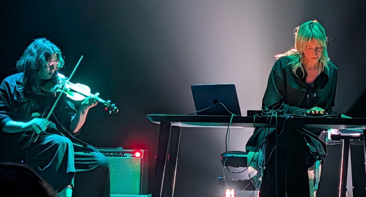 Crónica de More Eaze y Carmen Villain en Madrid